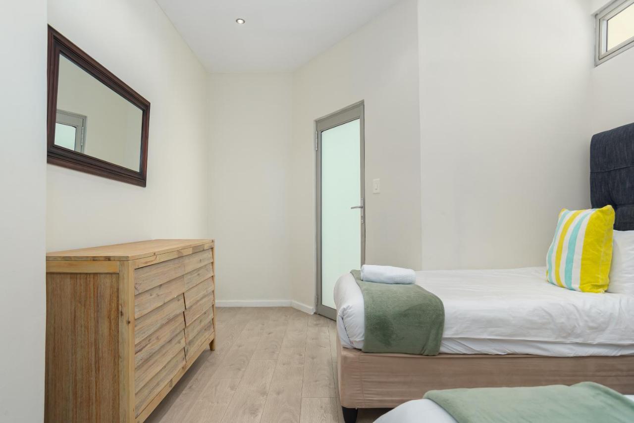 Four Seasons Apartments Cape Town Eksteriør bilde